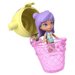 Polly Pocket Pineapple Monkey Compact seven-accessory set inspires storytelling.