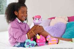 Polly Pocket Sparkle Cove shooting-star wave maker demonstrates interactive water play and waves.