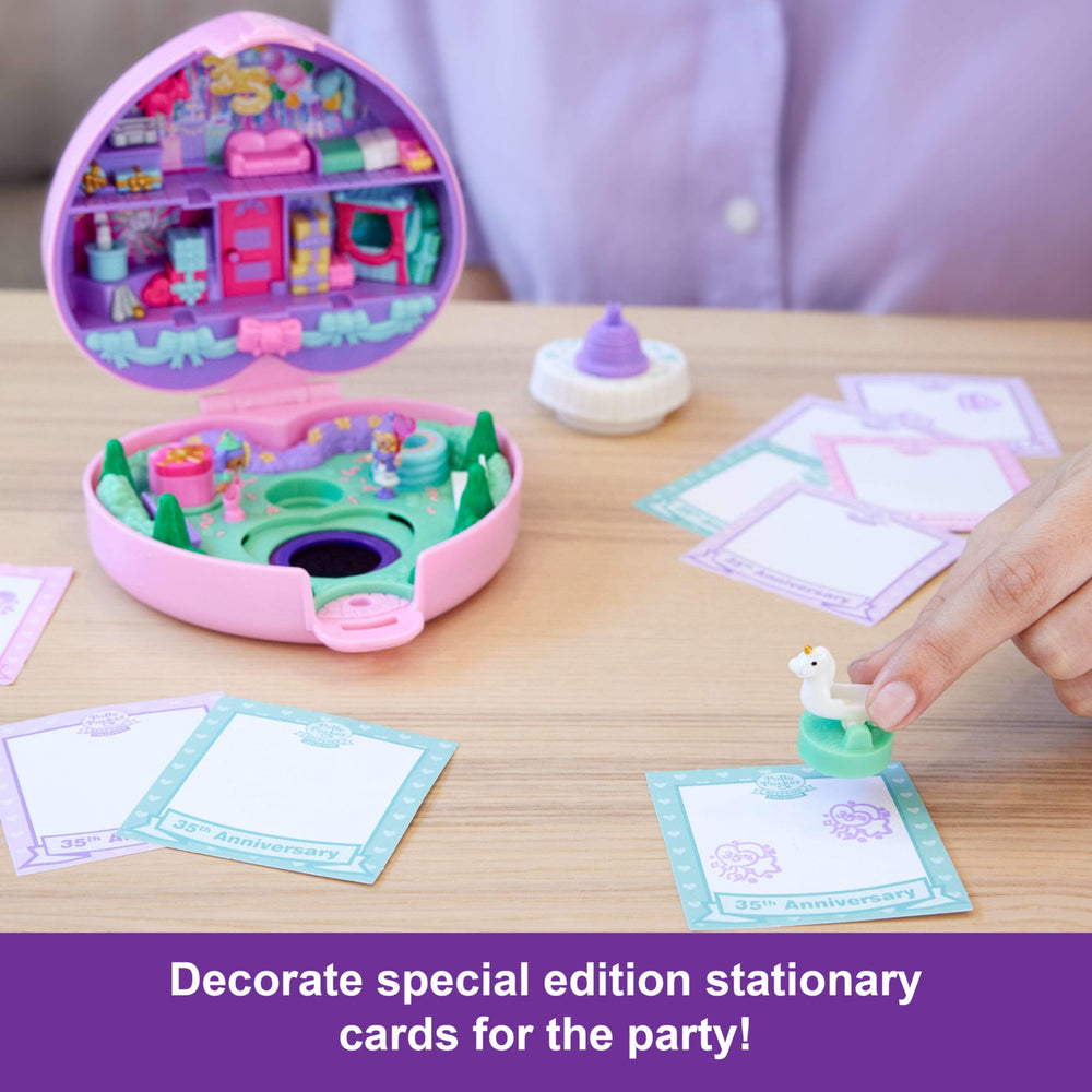 Polly Pocket twelve stationary cards for playful notes and storytelling.