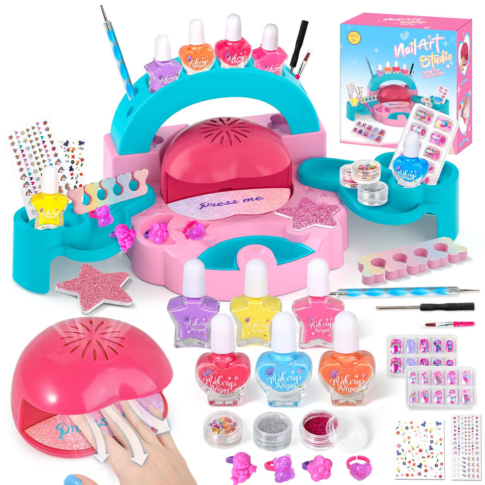 Polokping toe separator helps gentle, comfy manicure sessions for kids.
