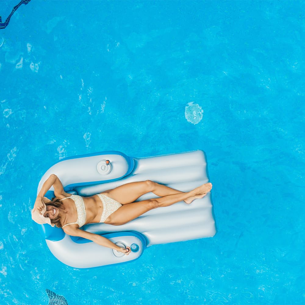 PoolCandy Splash Runner dual 66-watt motors offer swift maneuverability in water.