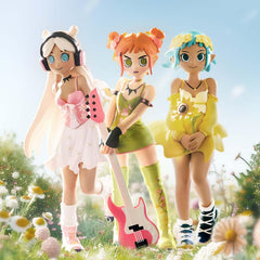 POP MART Peach Riot Punk Fairy packaging presentation enhances gift-worthy unboxing.