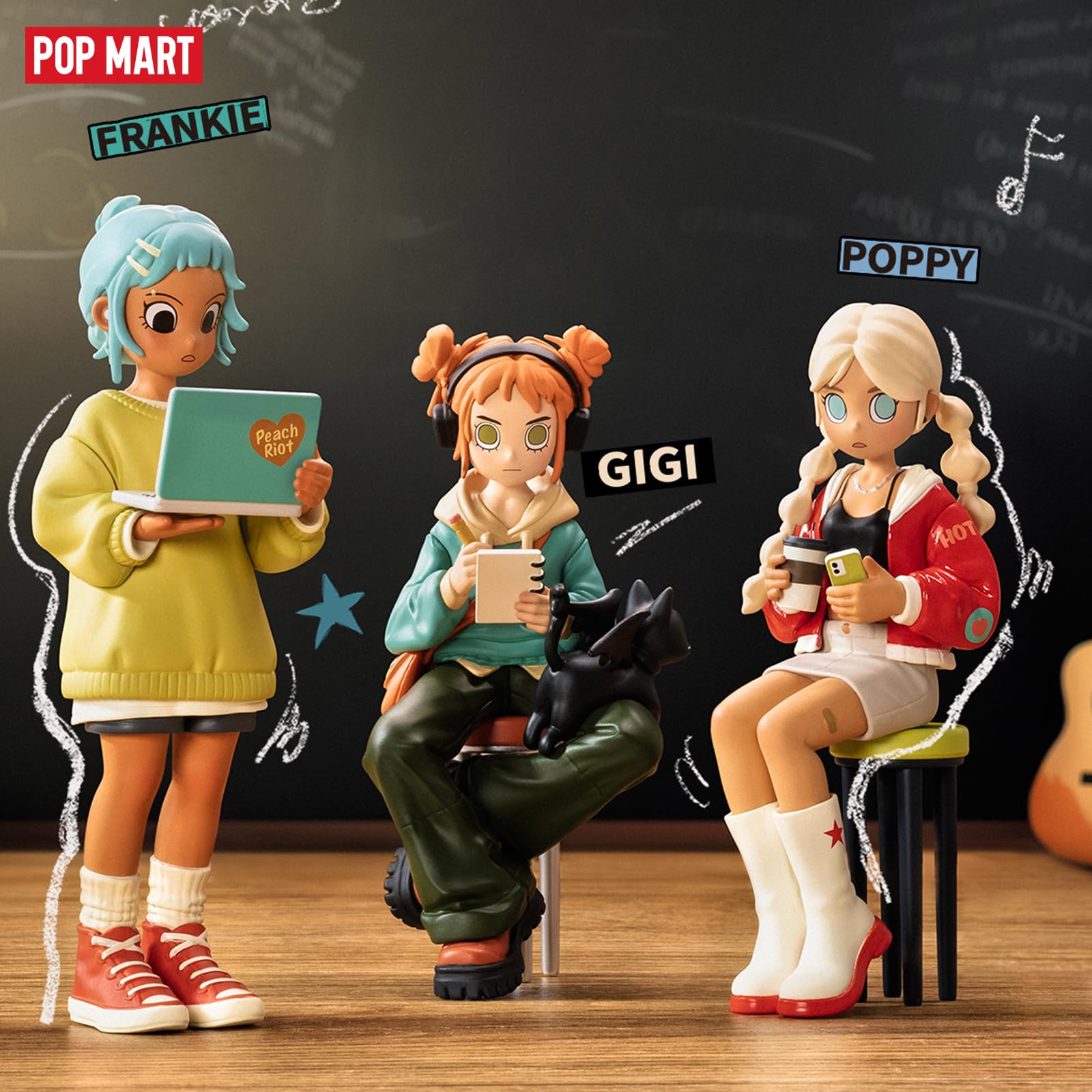 POP MART Peach Riot Rise Up close-up shows texture and finish for quality display.