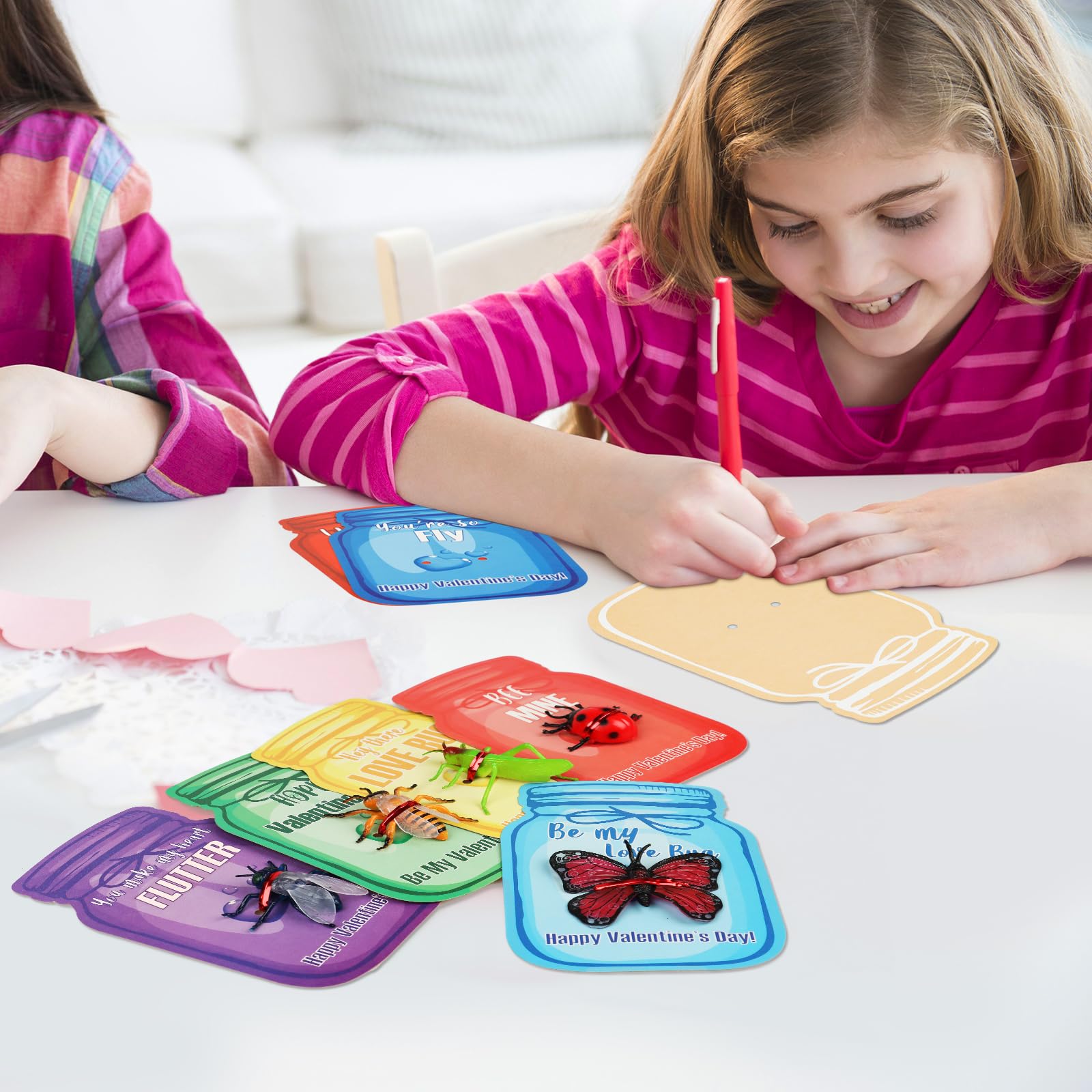 POPGIFTU colorful insect themes spark kid-friendly valentine moments.