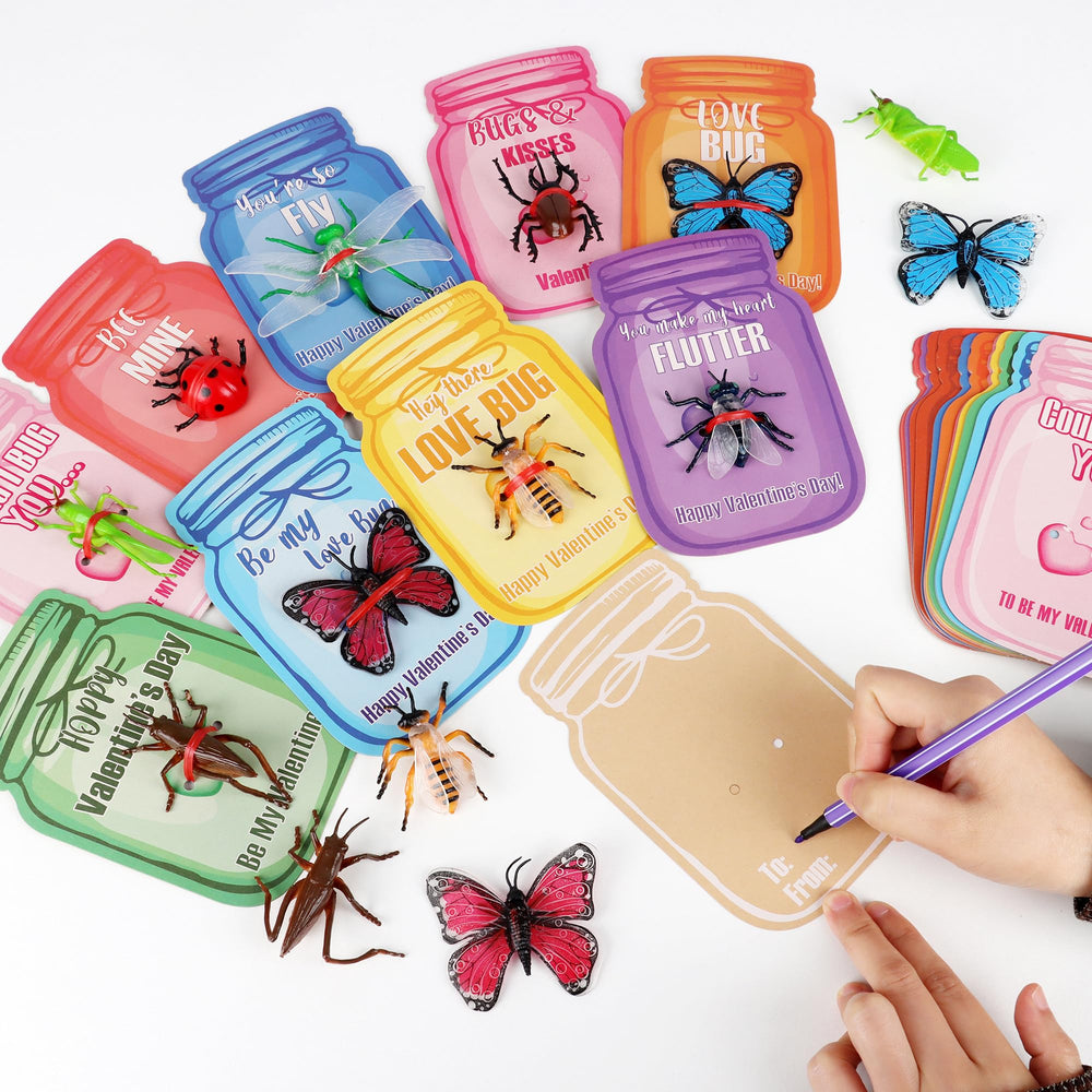 POPGIFTU mason-jar cards feature pre-punched holes for quick assembly.