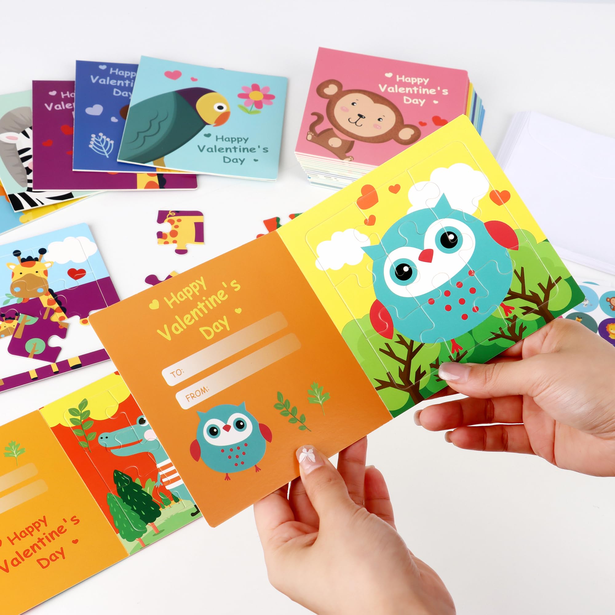POPGIFTU Owl puzzle card; friendly figure encourages careful puzzle assembly.