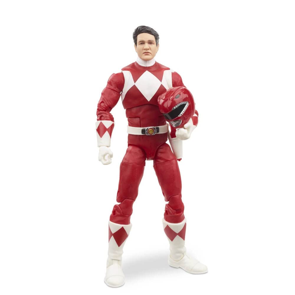 Power Rangers E7755 red ranger articulation enables versatile posing.