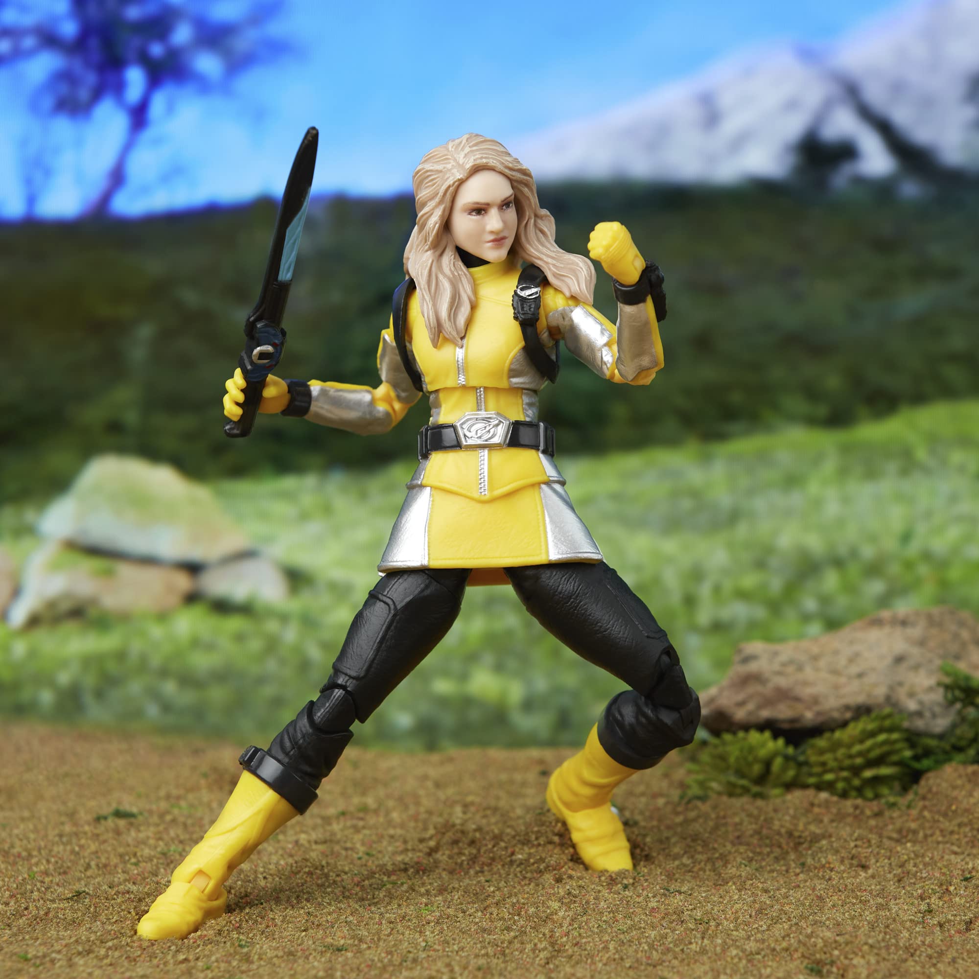 Power Rangers Yellow Ranger premium deco close-up detail