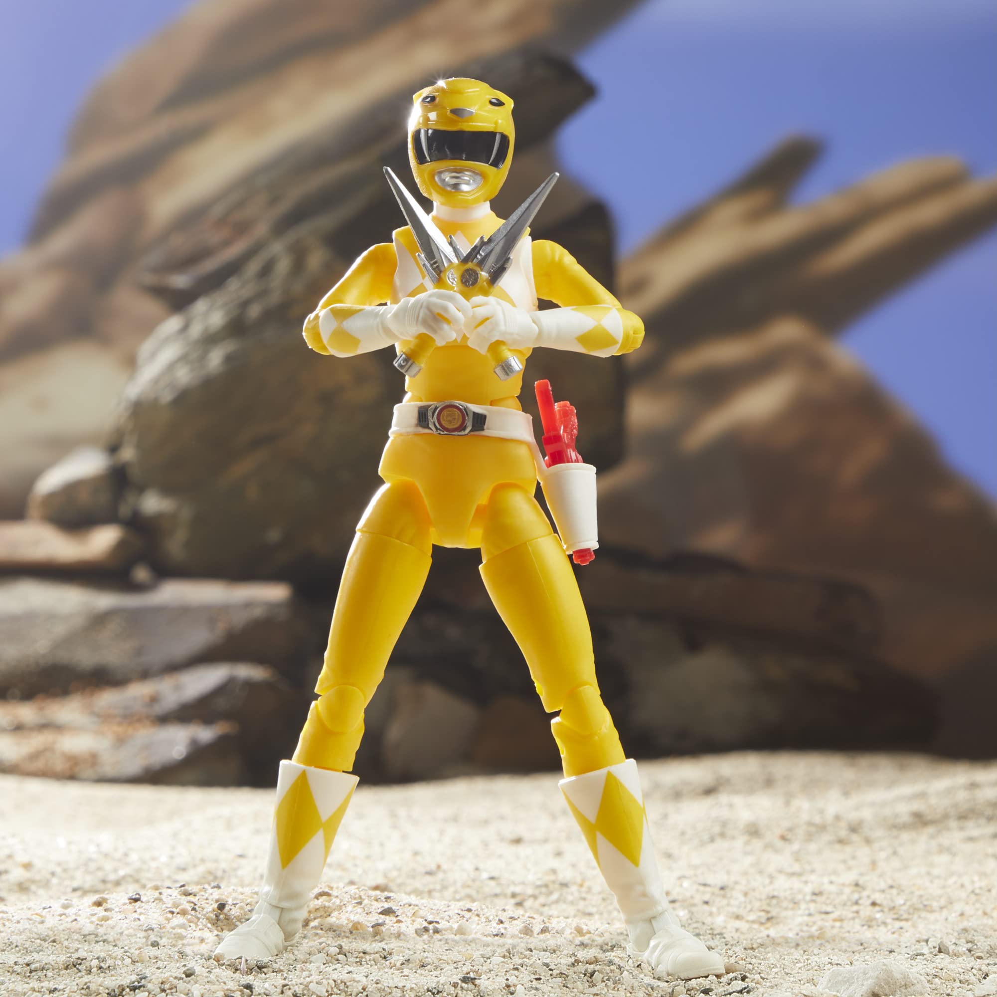 Power Rangers Yellow Ranger sabretooth tiger inspired details for authentic display