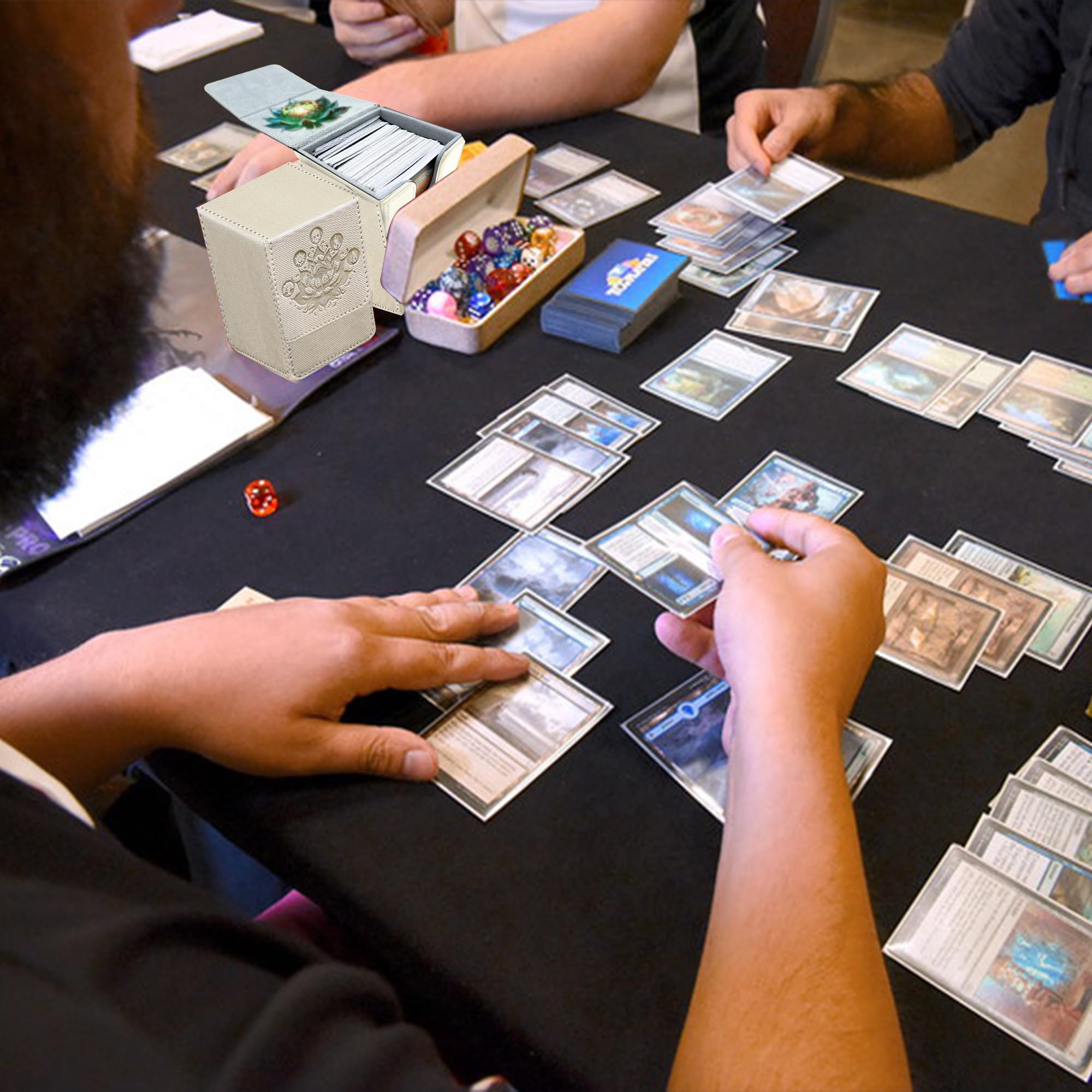 PROMAXIBINDER box fits up to 100 standard cards with sleeves