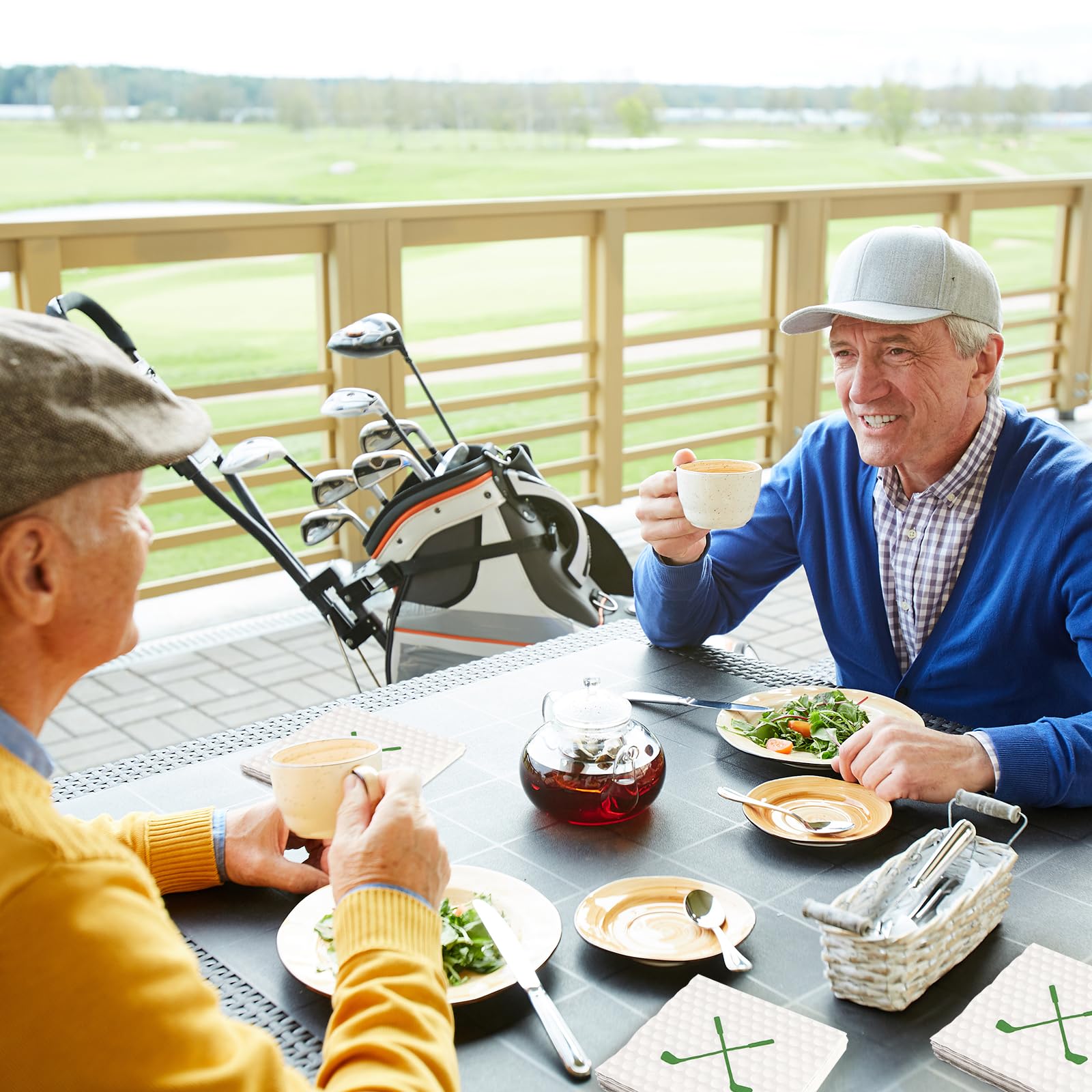 PUEVENYI golf-theme napkins suit tournaments, parties, and celebrations