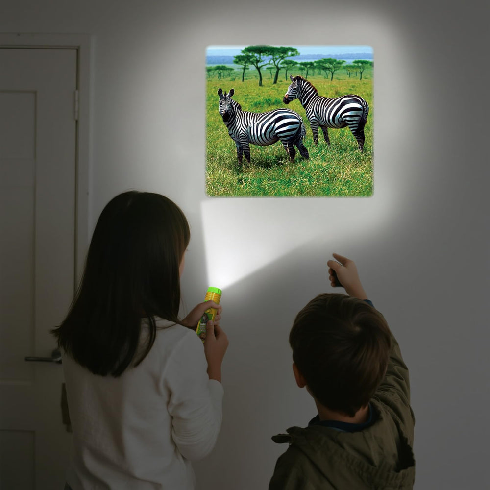 Pup Go Animal Projector Sea World Disc reveals ocean life for bedtime storytelling.