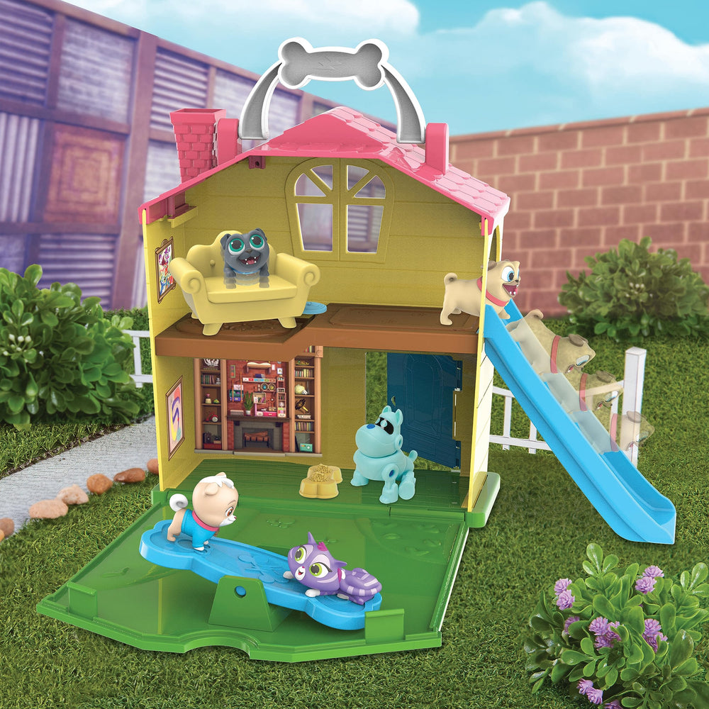 Puppy Dog Pals Stow N' Go Playset see-saw invites cooperative, active play.