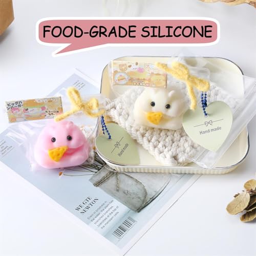 QCROAD SQUISHY Taba Hamster fur close-up emphasizes handmade charm.