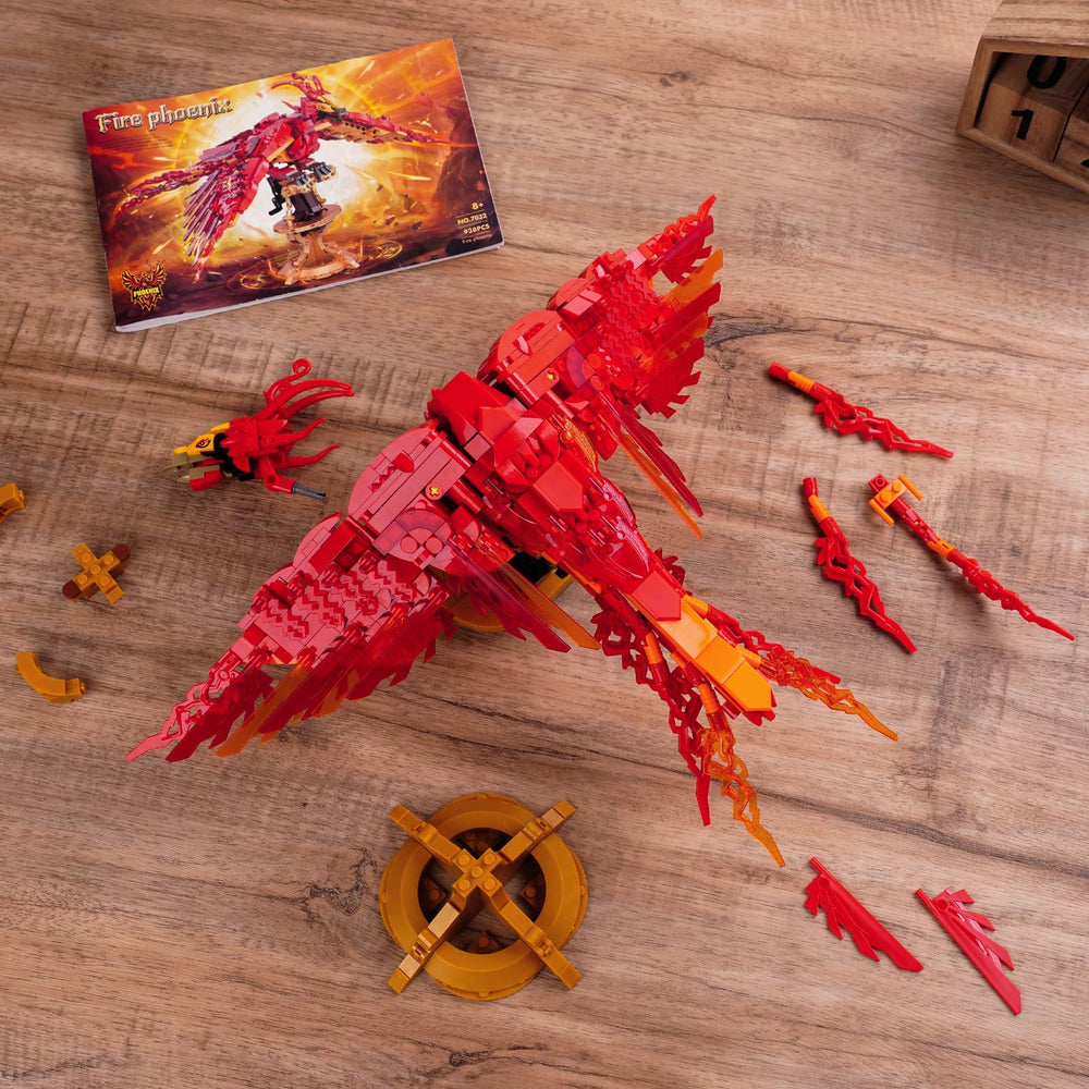 QFJ Moc Fire Phoenix shows intricate feathers and lifelike stance