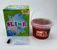 QOFRJTU Slime close-up reveals soft, non-sticky texture for kids.