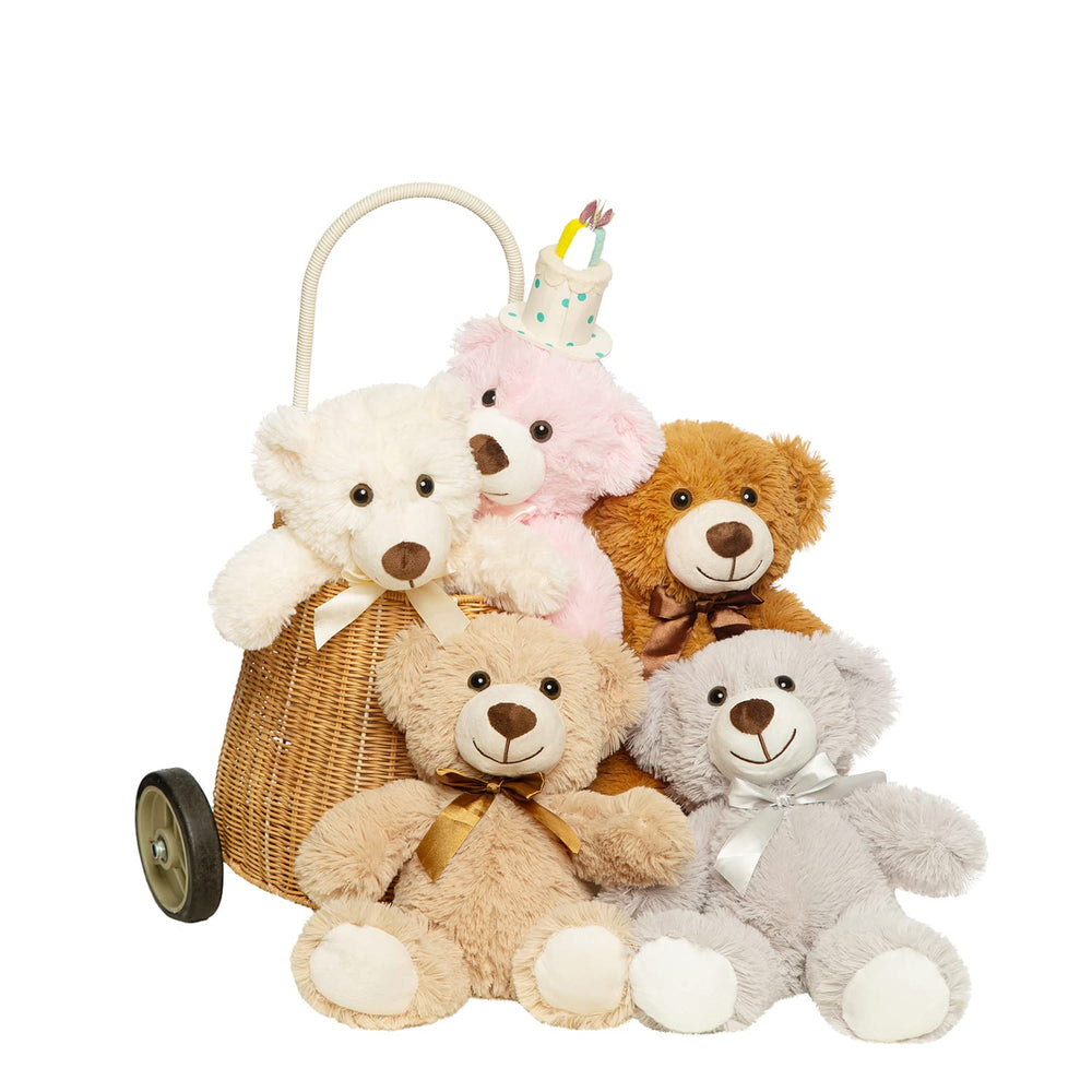Quaakssi white teddy bear adds bright charm to celebrations