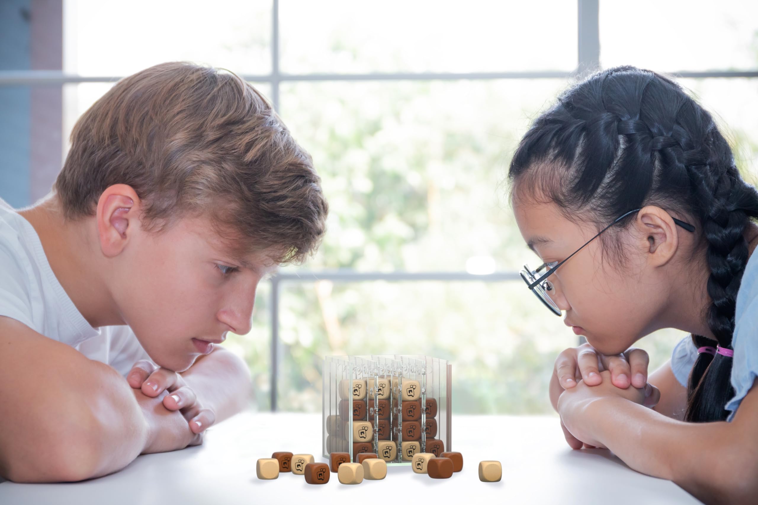 Qubic4 compact board size fits family game nights anywhere