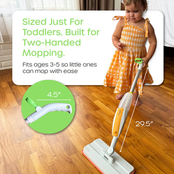 Quiggly real water sprayer function adds authentic cleaning experience for kids.