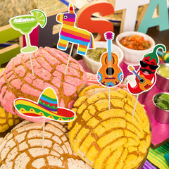 QZYL avocado topper provides playful accents for cupcakes.