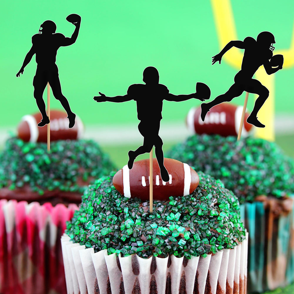 QZYL wooden toothpicks provide sturdy support for cupcake toppers.