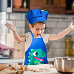 R HORSE kids apron wash-and-wear fabric simplifies cleanup after messy activities.