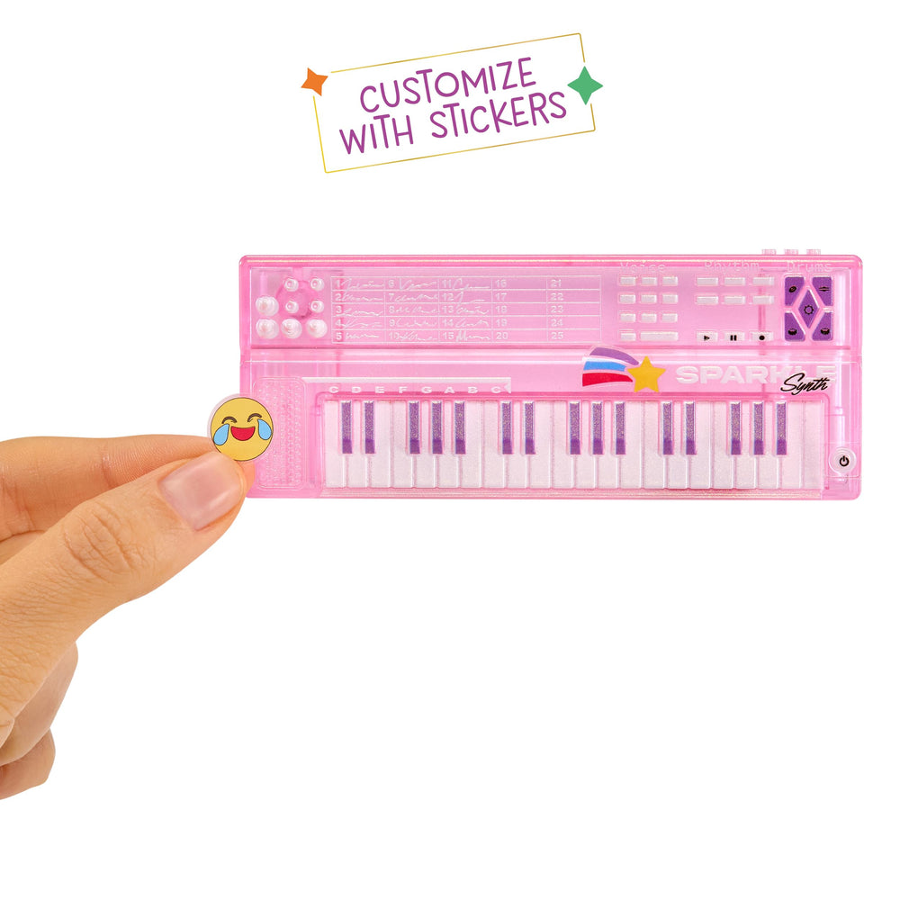 Rainbow High Amaya articulation-friendly poseable design supports dynamic band scenes.