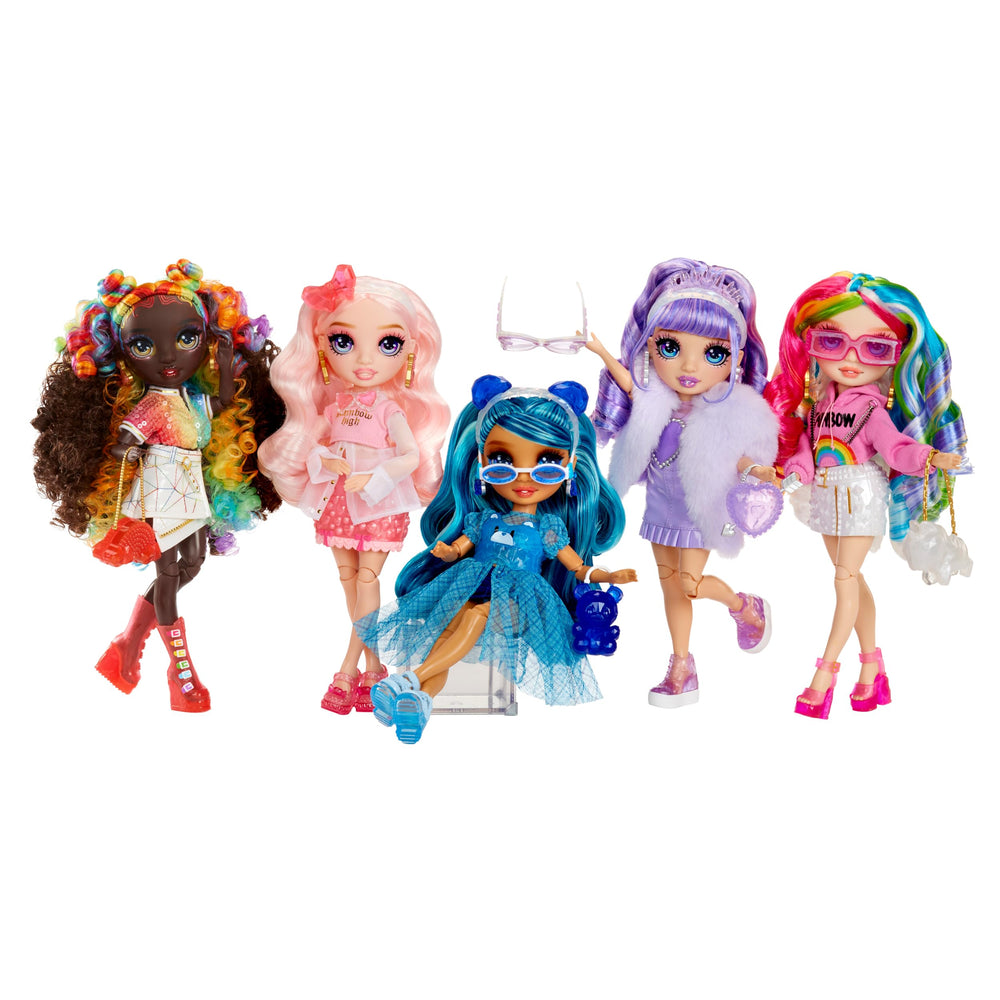 Rainbow High Bella includes sandpaper and comb for easy customization