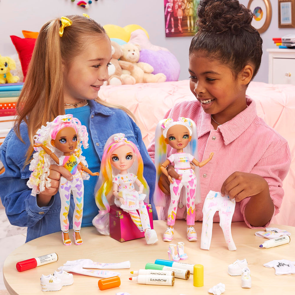 Rainbow High Color & Create doll outfit design for personalized fashion