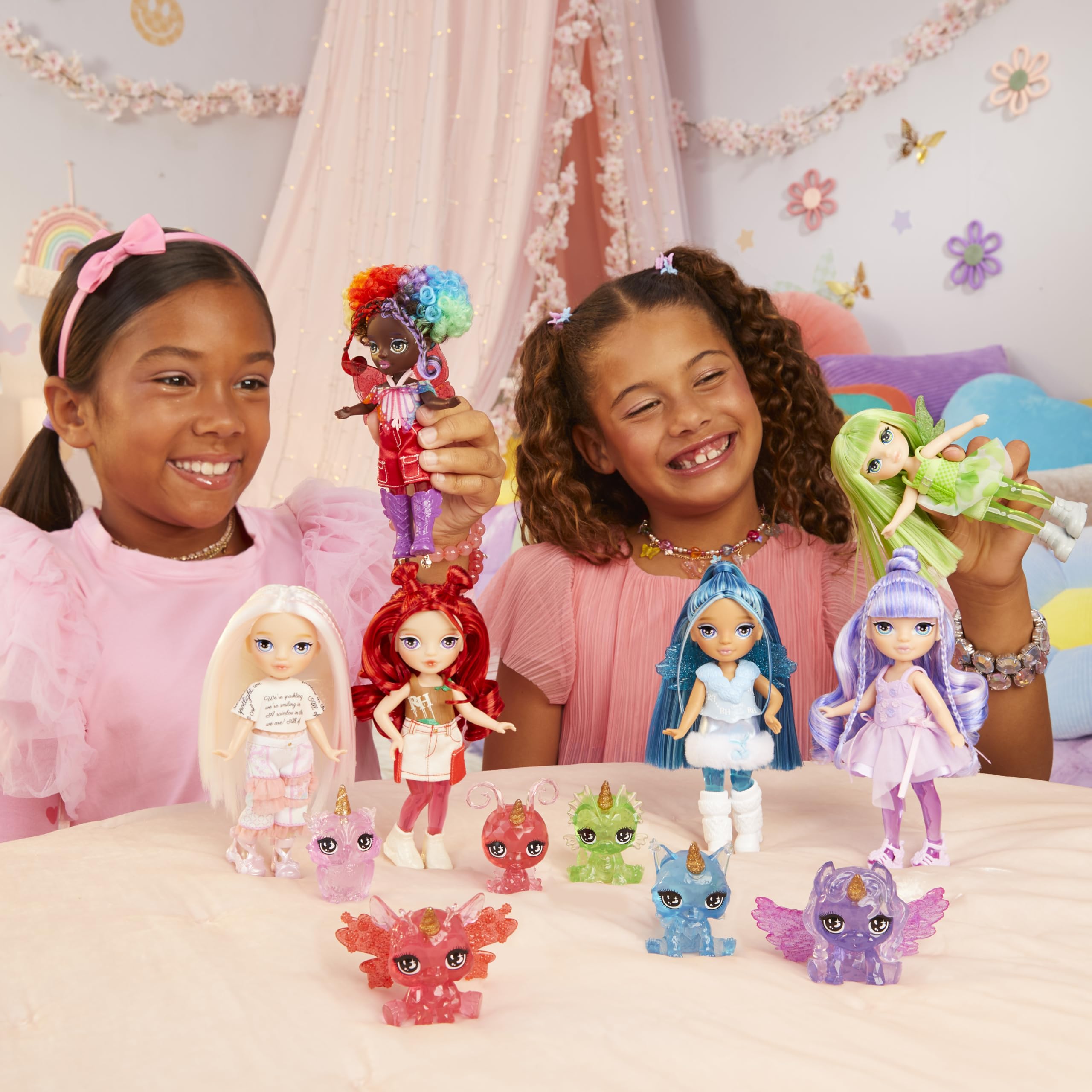 Rainbow High Littles Astrid butterfly-pet wings enable coordinated play.