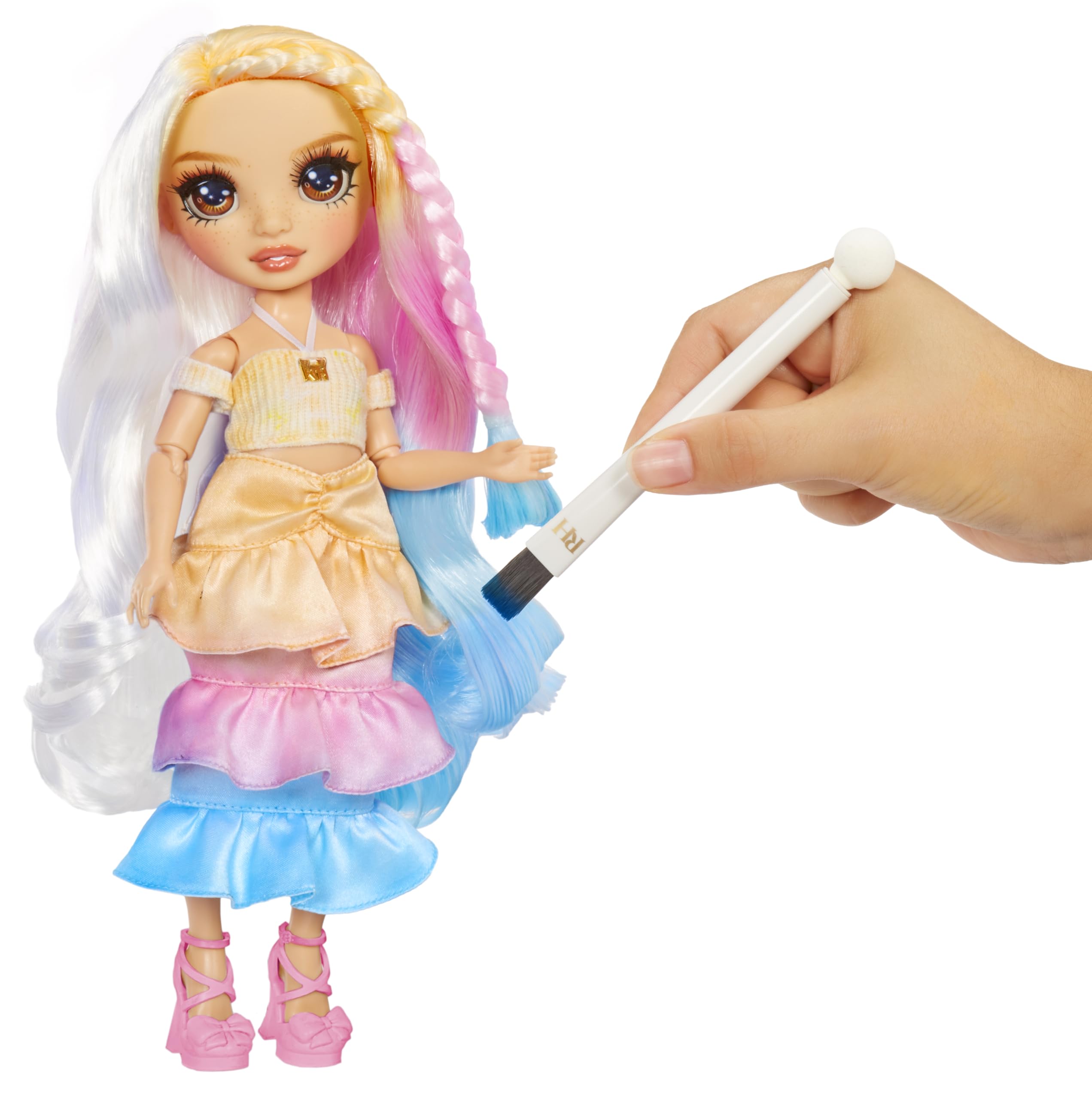 Rainbow High dip-and-dab technique for precise color details