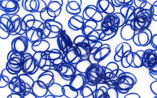 Includes 24 C-Clips to secure loom designs.