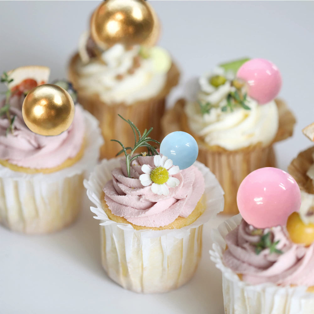 RASSLISA 32-piece ball topper set providing ample decorations for multiple treats