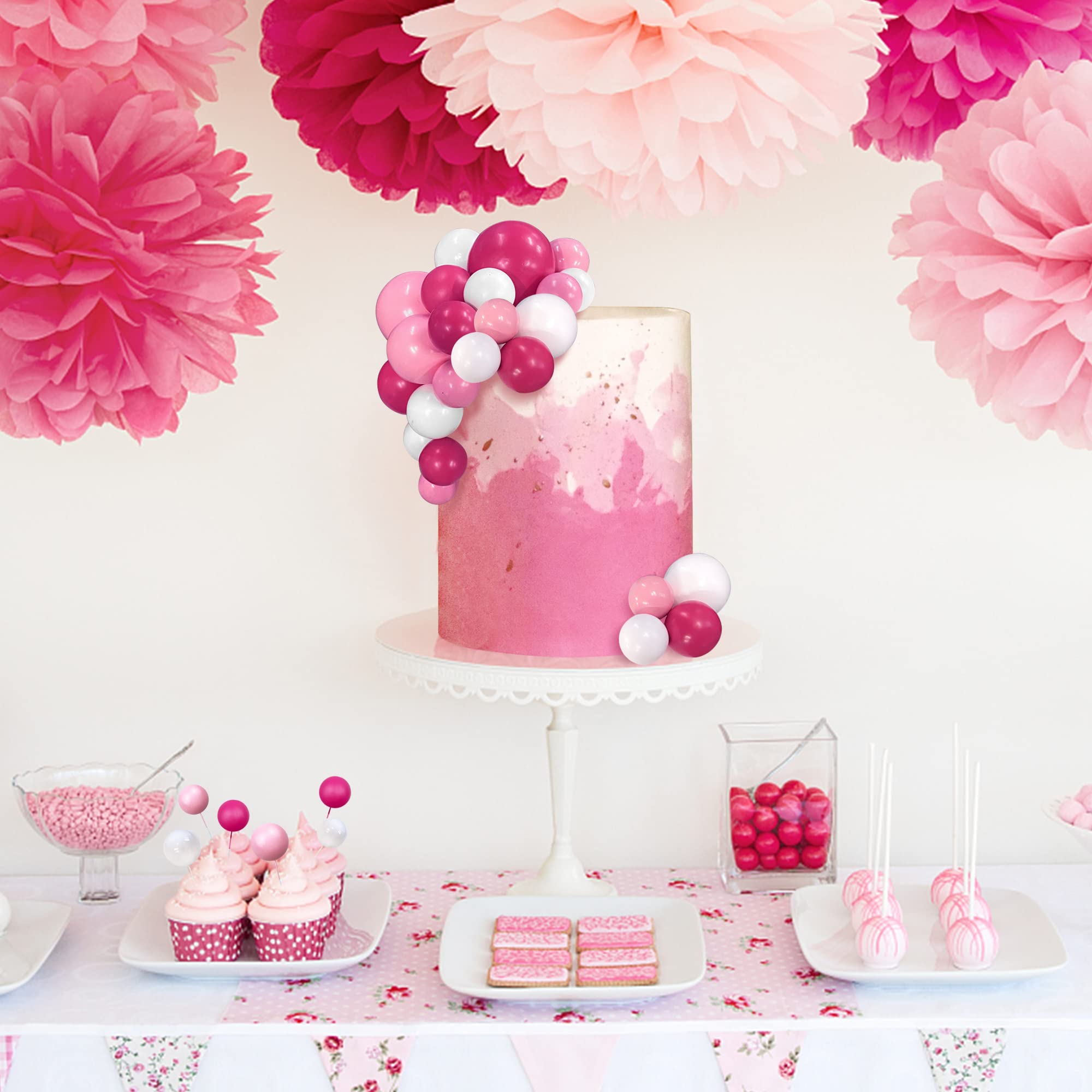 RASSLISA hot pink ball topper brightens bear-theme party cupcakes.