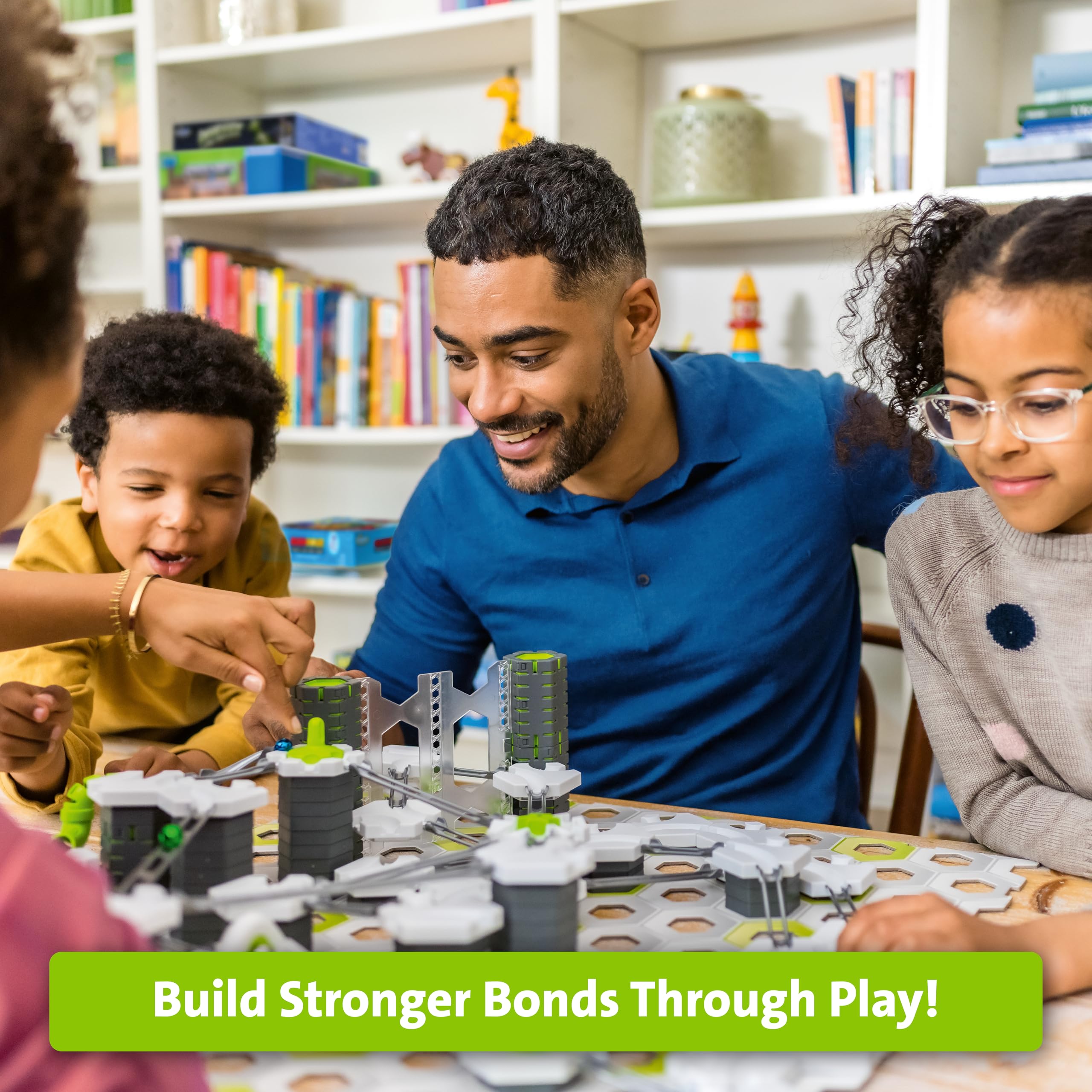 Ravensburger GraviTrax PRO Starter Set assembly base enables creative layouts
