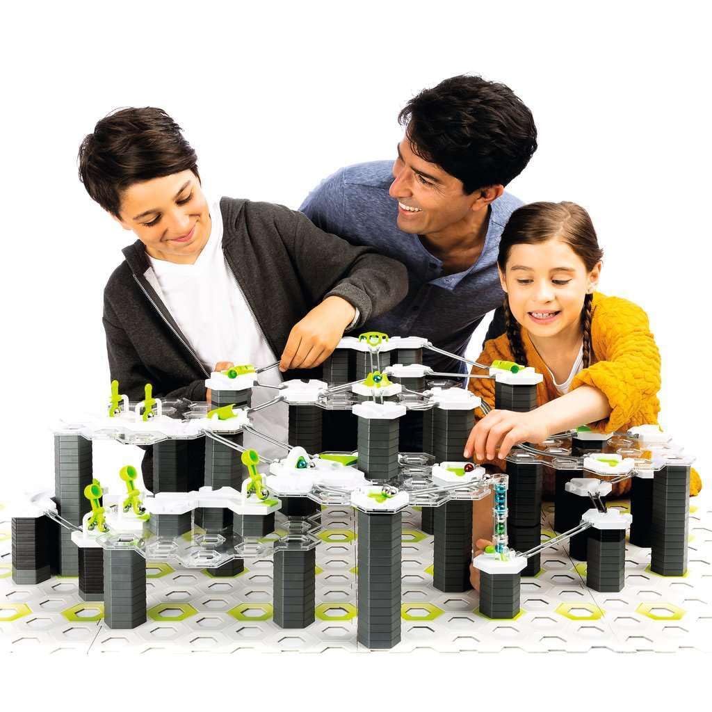 Ravensburger GraviTrax Star Wars height plates for elevated, themed routes.