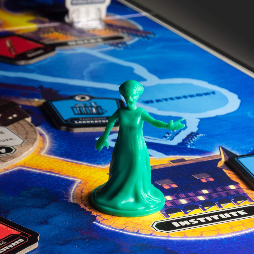 Ravensburger Horrified hero standees show diverse survivors for teamwork.