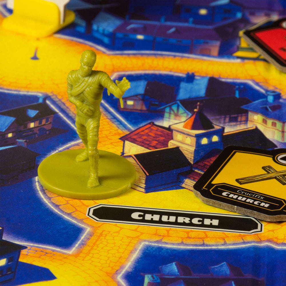 Ravensburger Horrified rulebook provides quick setup and clear guidance.
