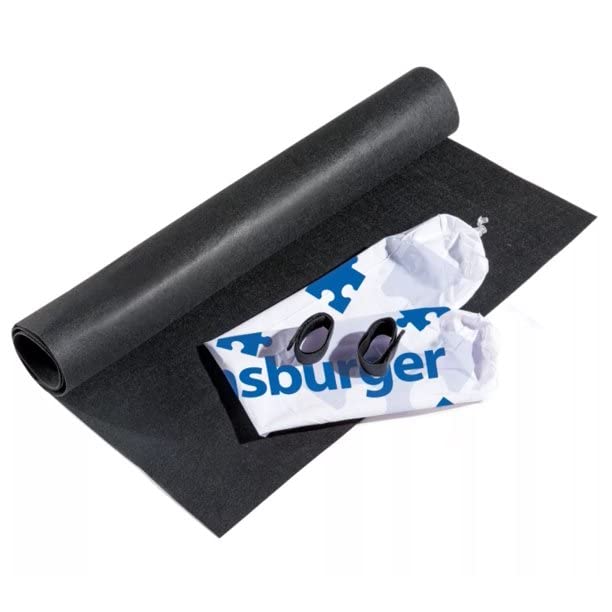 Ravensburger Stow & Go elastic straps secure the mat during transport