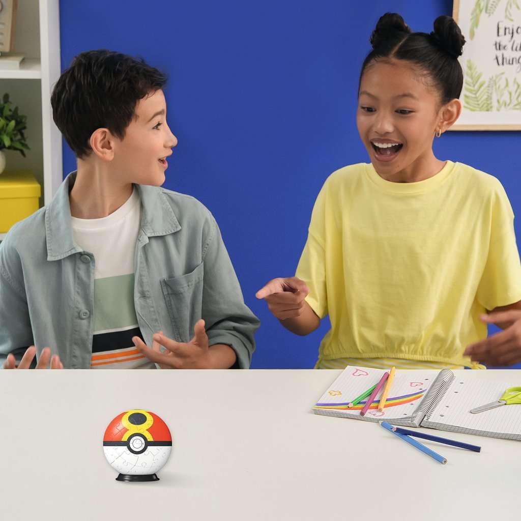 Ravensburger Ultra Ball puzzle-ball assembly with EasyClick interlocks for mess-free fun