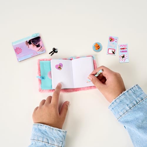 REAL LITTLES ice cream journal offers 50 pages for memories