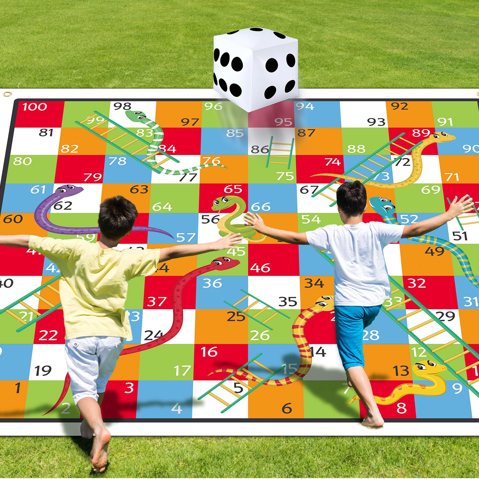 Realspring polyester mat delivers durable surface for hours of friendly competition.