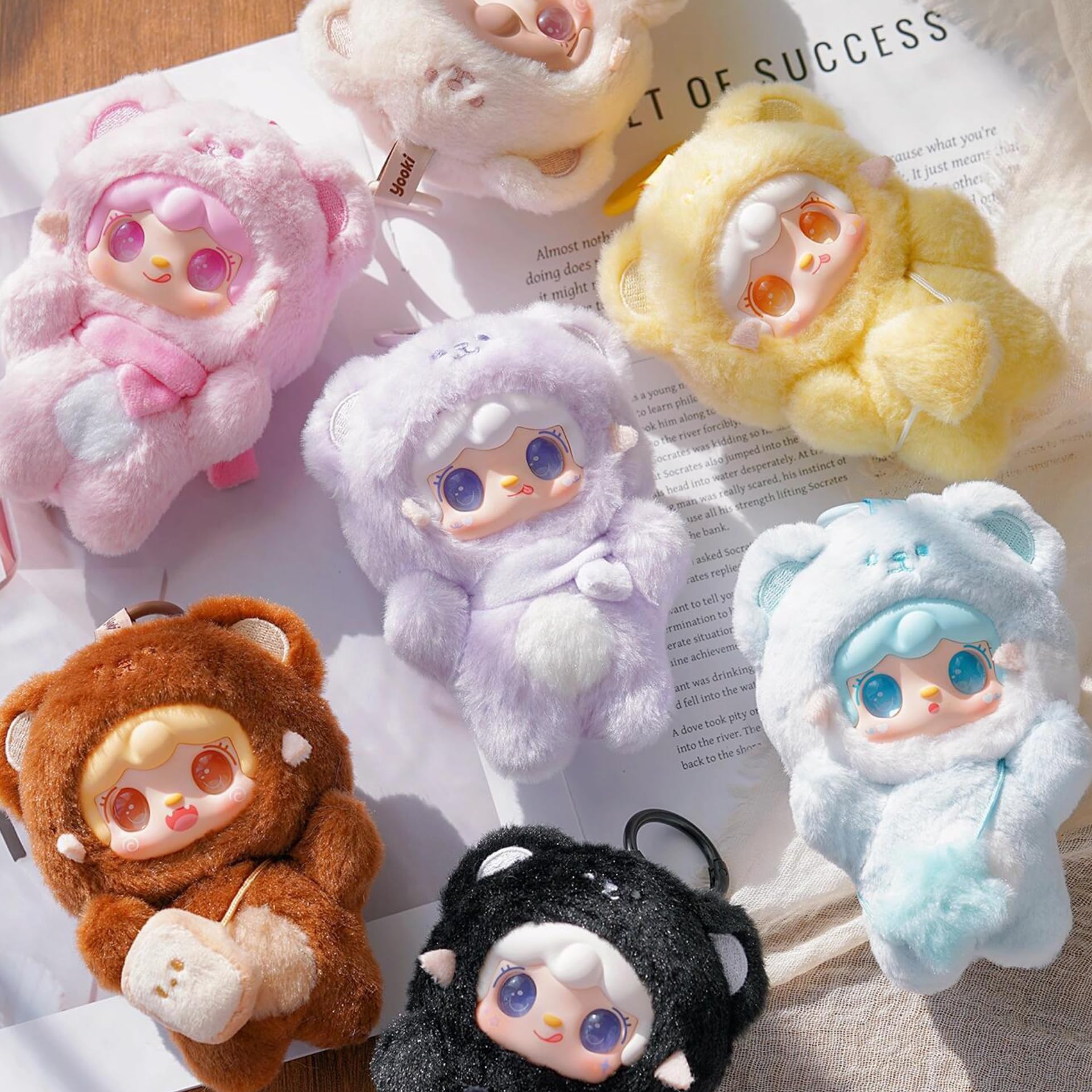 REIVIVORA YOOKI V4 regular-design figure highlights playful style for shelves.