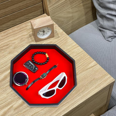RERIVER versatile tray doubles as small-item storage between games