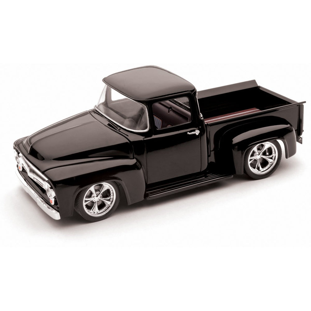 Revell Foose FD-100 engine detail adds realistic shine
