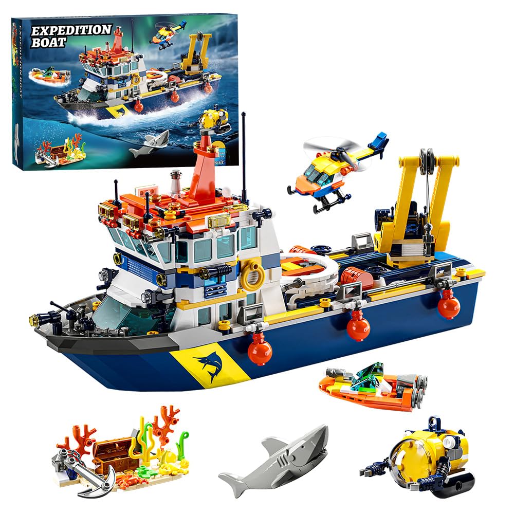 RiceBlock Arctic Expedition Ship for immersive ocean exploration play.