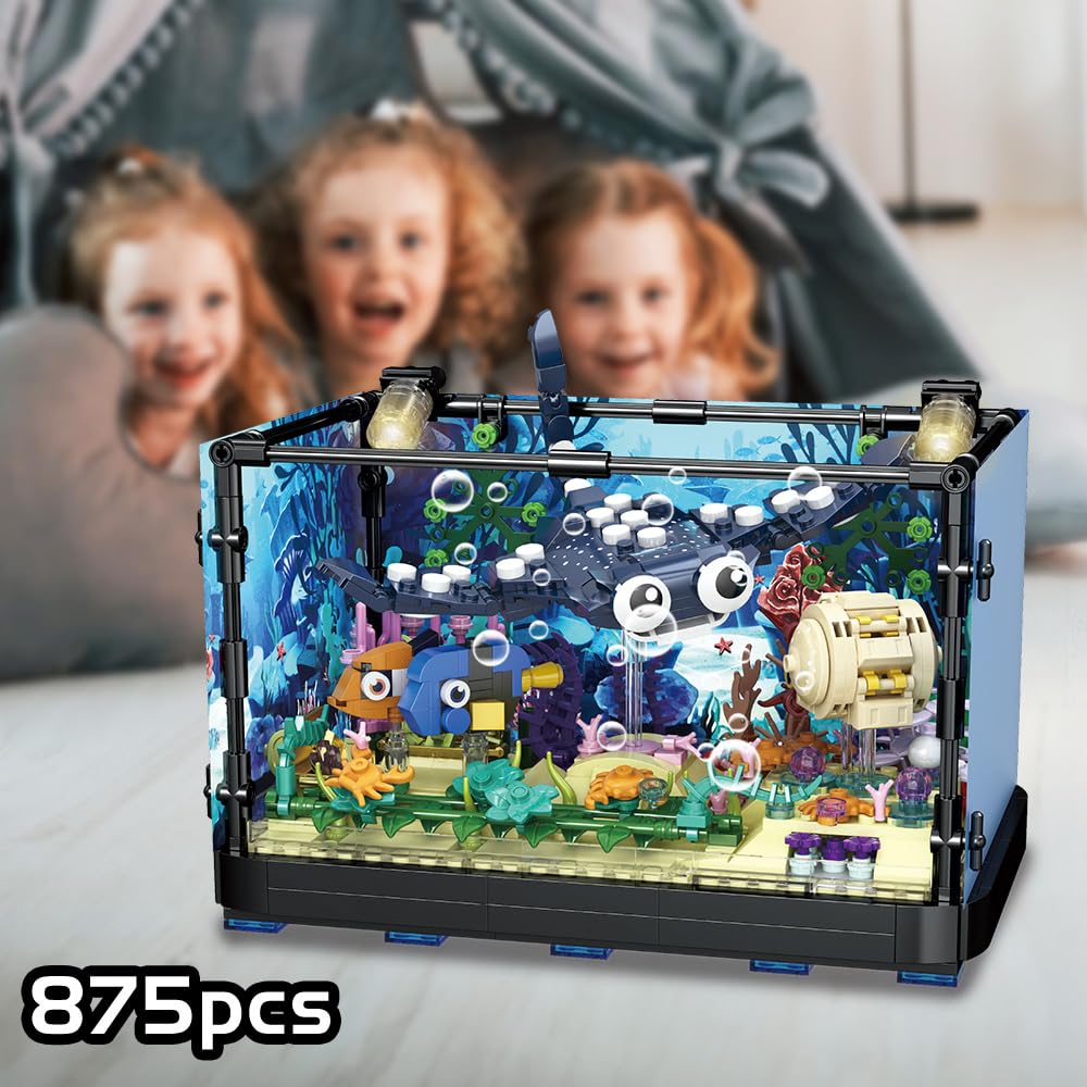 RiceBlock Ocean Diorama display-ready model sparks curious observation