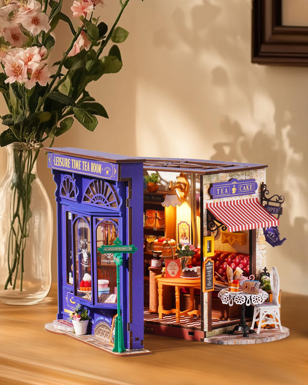 ROBOTIME Leisure Time Tea Room miniature furniture set supports ready-to-display interiors