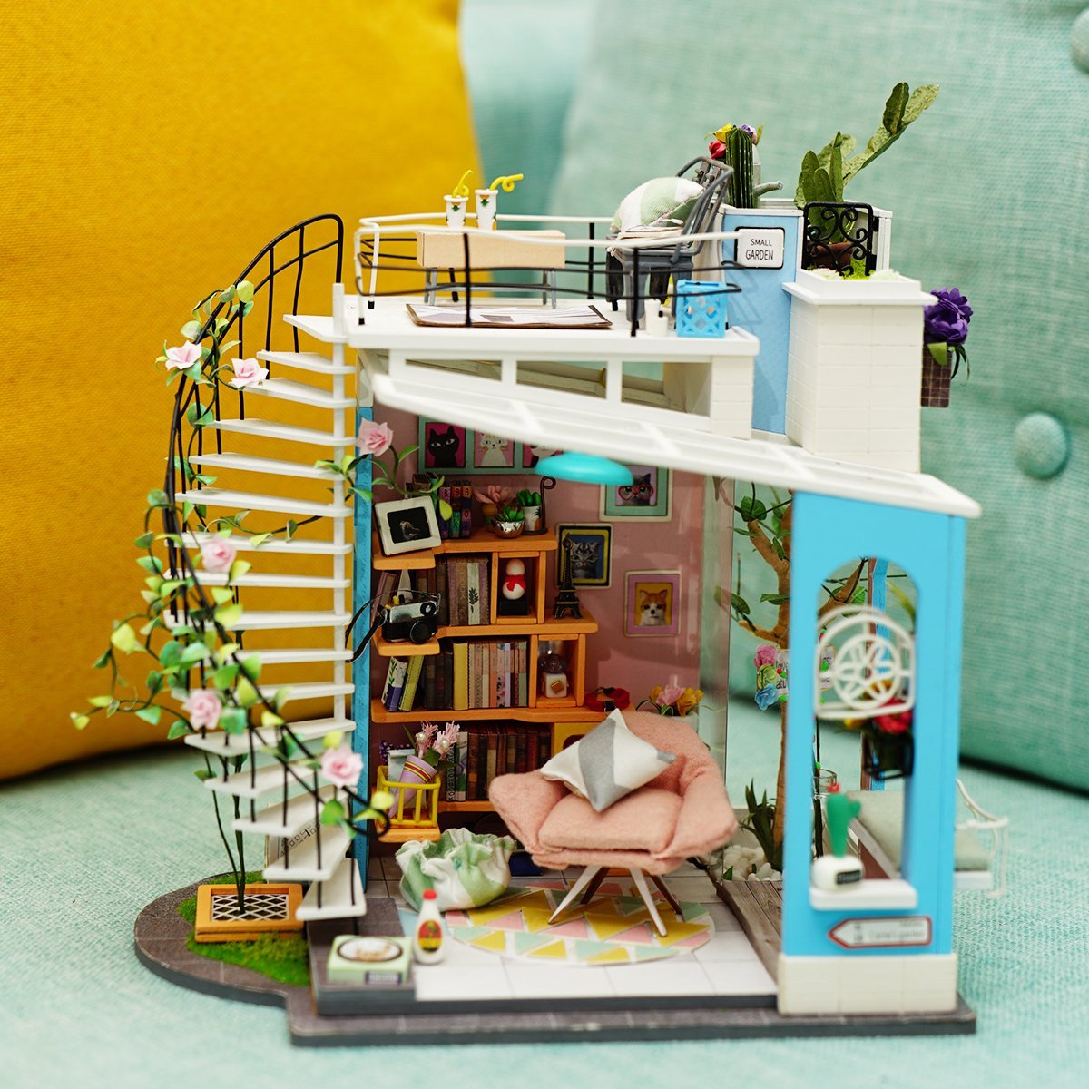 Rolife Doras Loft detailed accessories for everyday life scenes