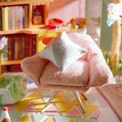 Rolife Doras Loft eco-friendly paints for odorless, easy cleanup